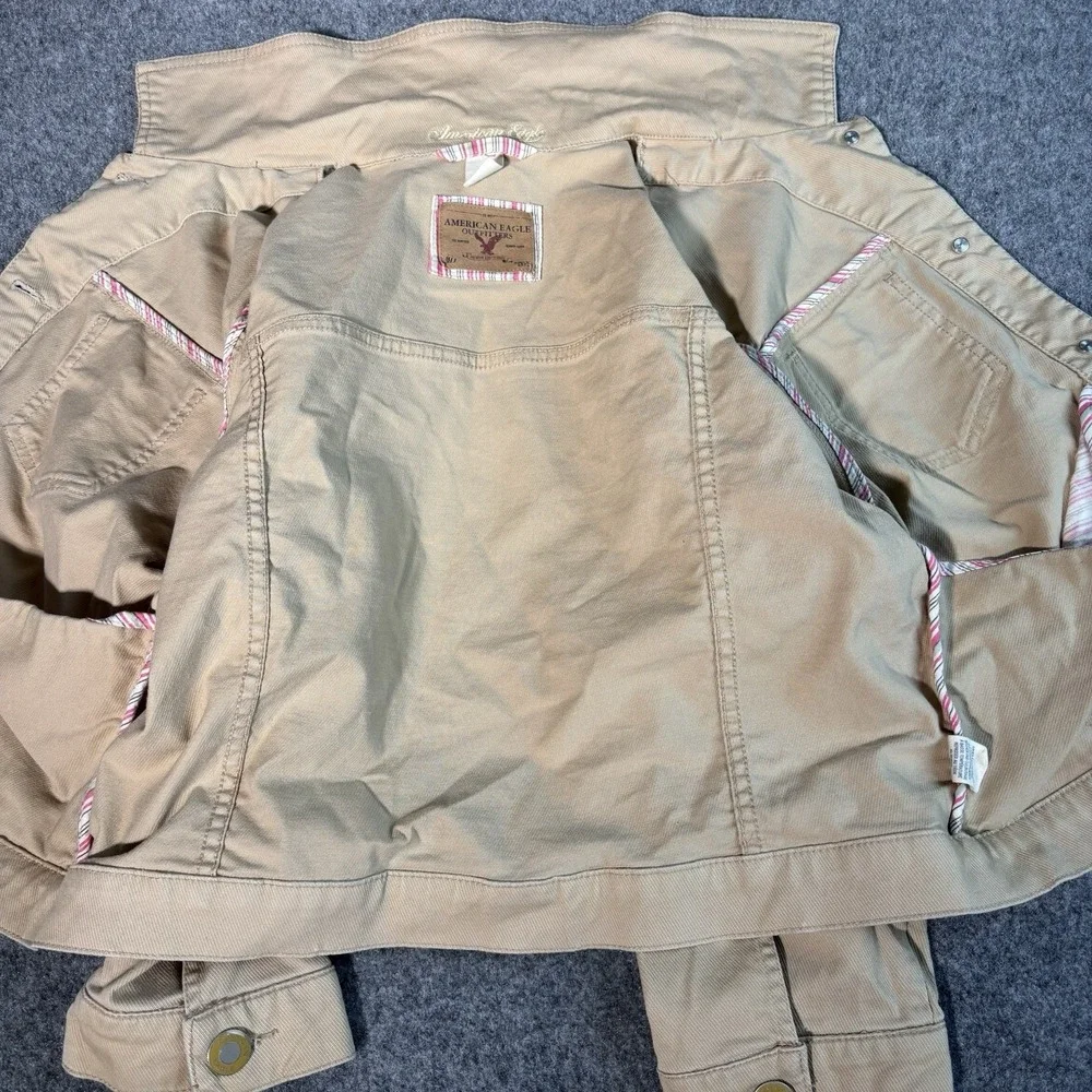 American Eagle Cropped Jacket Womens  XL (Fits Medium) Tan Denim Y2K Casual Fit‎